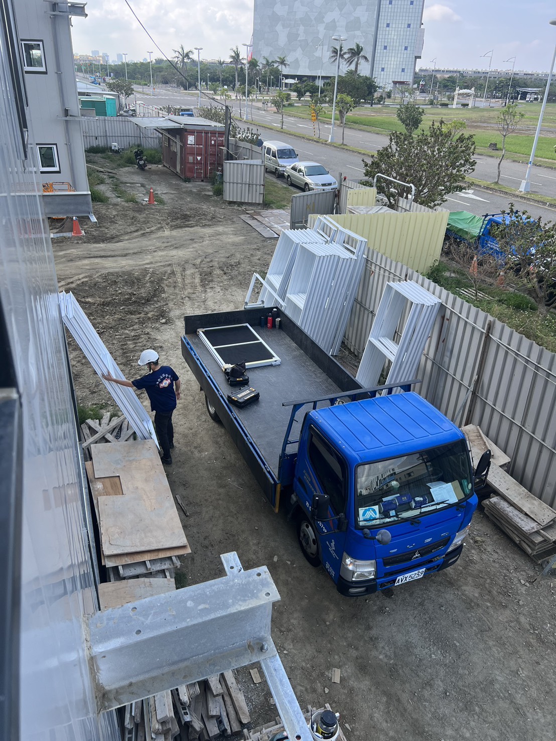 台南科技園區廠房外框出貨安裝