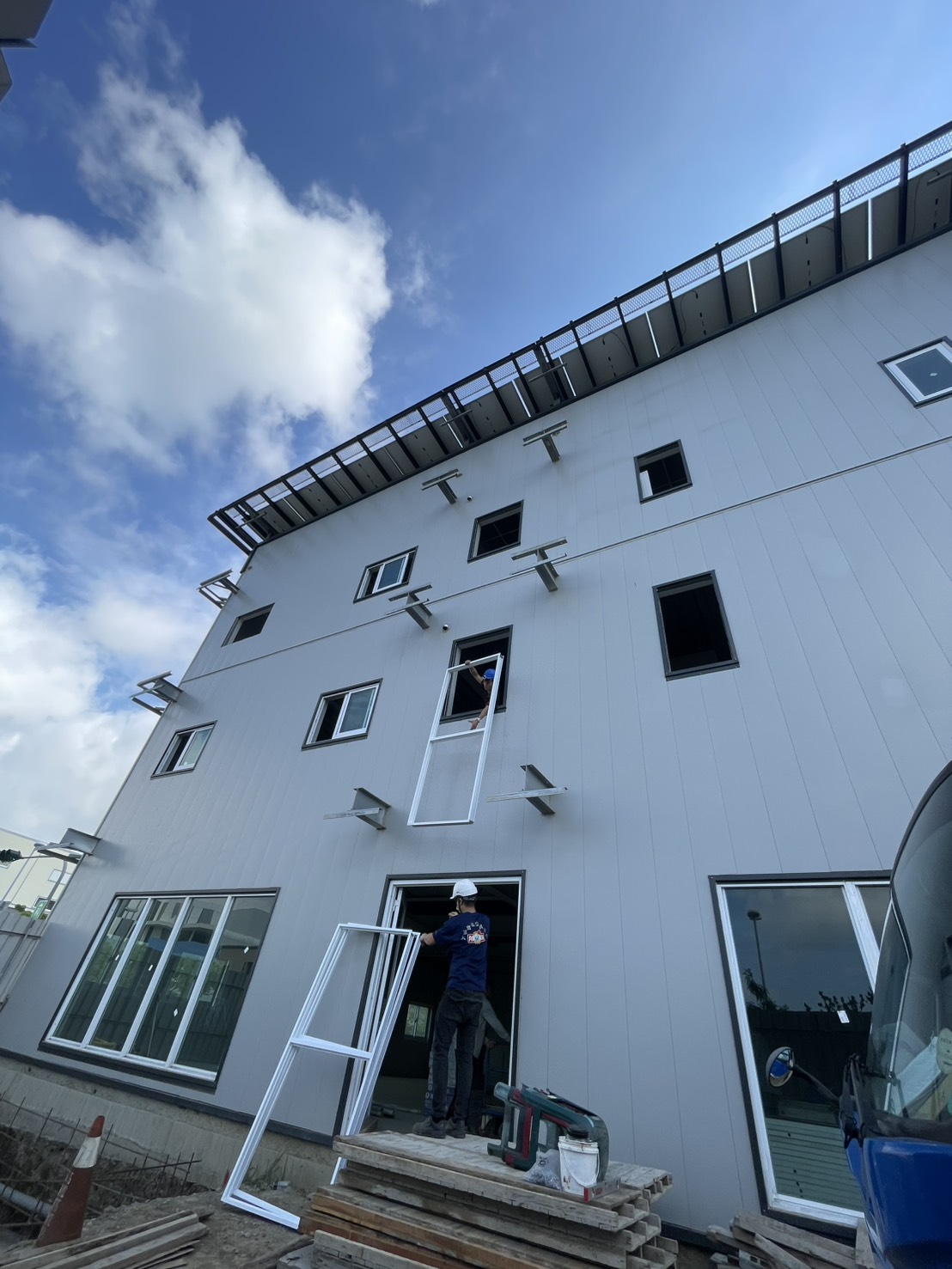 台南科技園區廠房外框出貨安裝